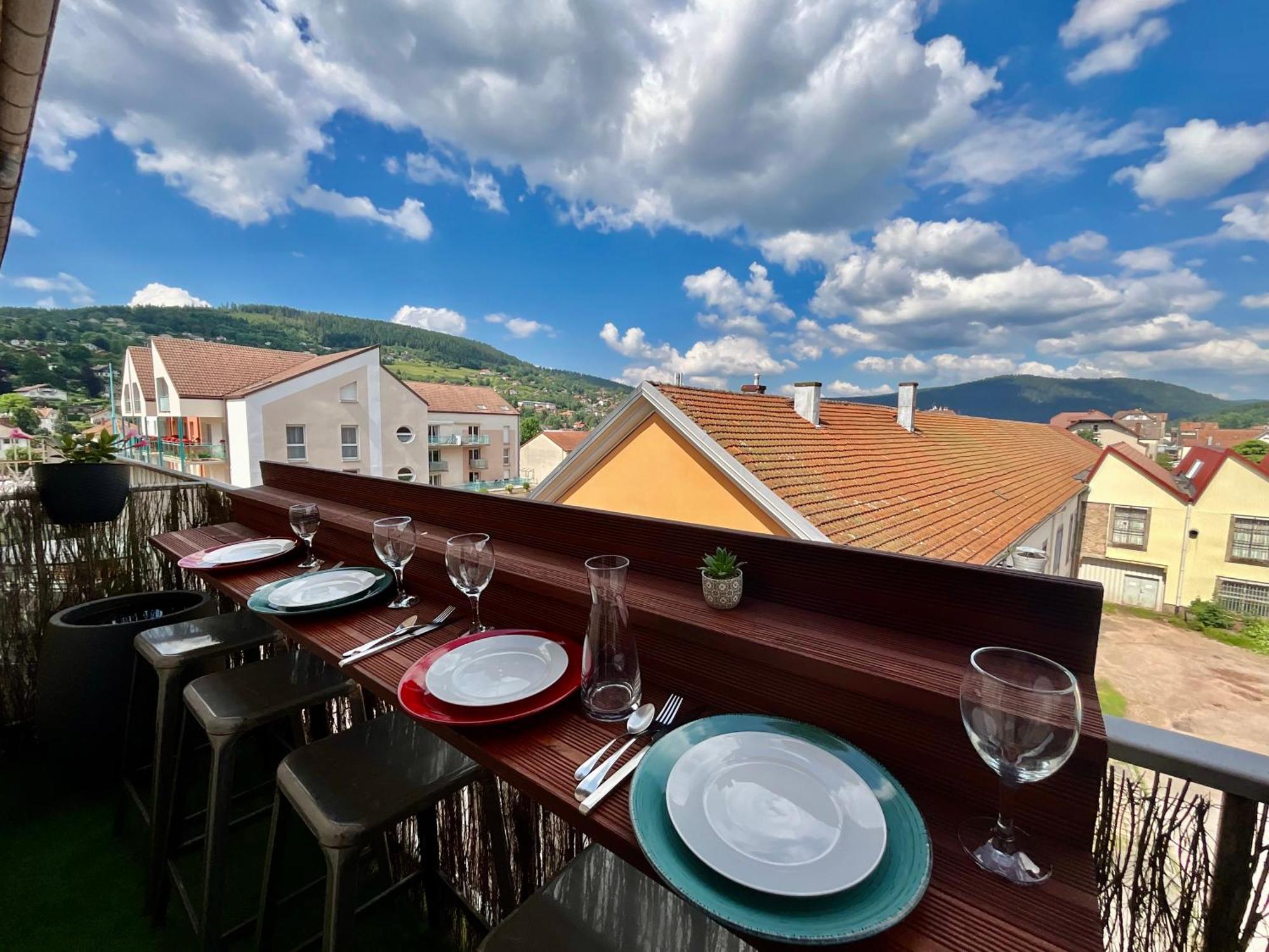Epicea, Bel Appartement Avec Balcon Au Centre Ville Gérardmer Dış mekan fotoğraf
